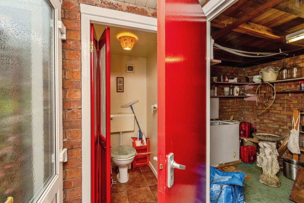 Additional image 15 of 2 bed bungalow for saleKingfisher Drive, Hednesford, Cannock WS12