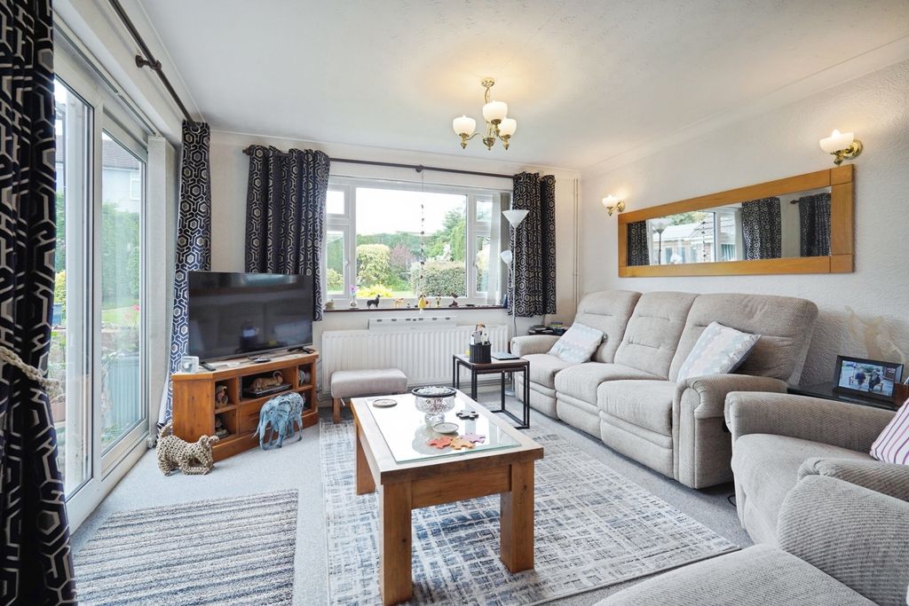 Additional image 2 of 3 bed bungalow for saleSt. Andrews Drive, Burton-On-Trent, Staffordshire DE13