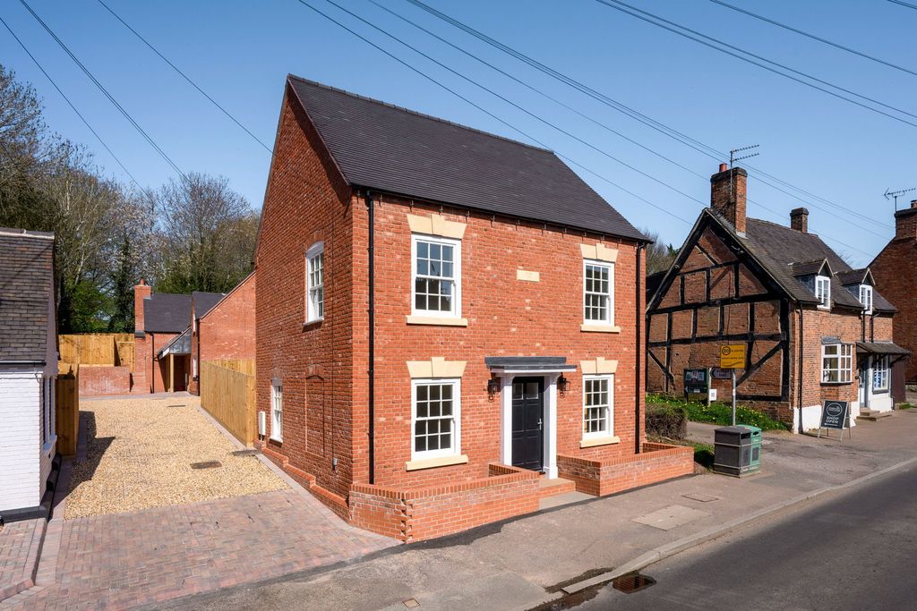 3 bed detached house for saleHazel Cottage, Bagot Street, Abbots Bromley WS15
