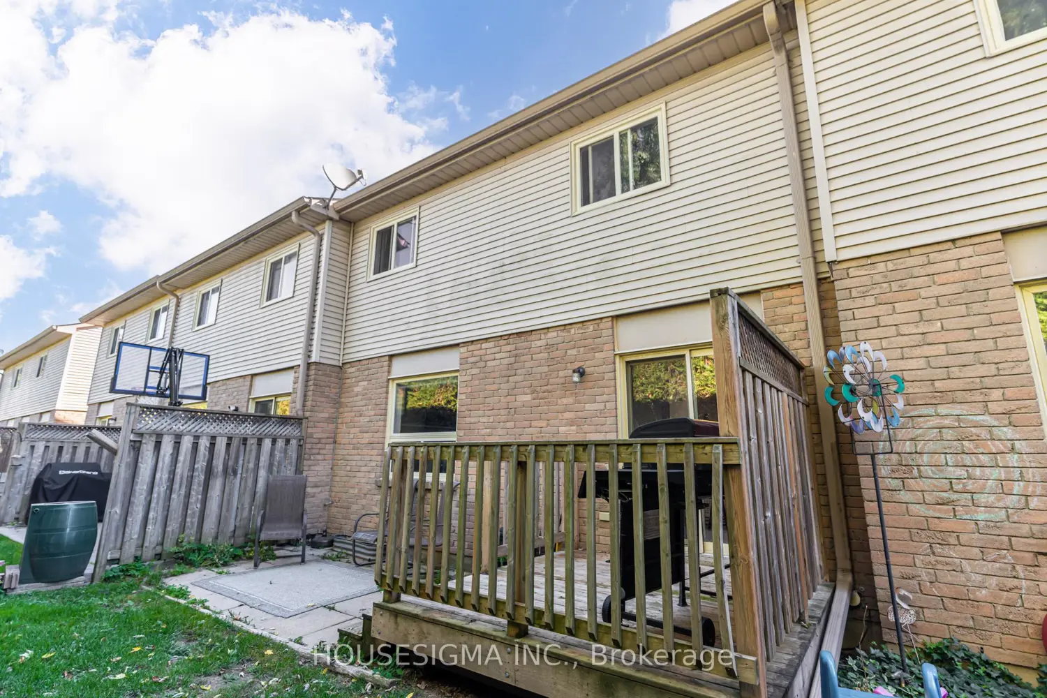 Additional image 16 of 31 Parkview Drive 61