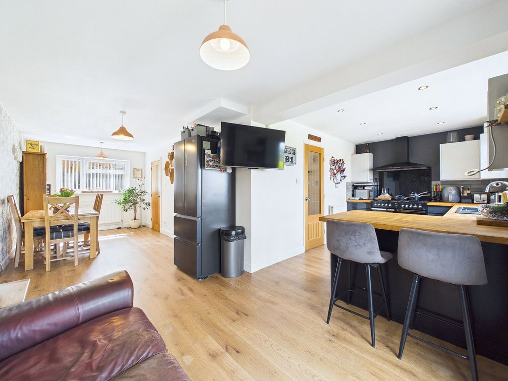 Additional image 12 of 4 bed detached house for saleStirling Drive, Thurnby LE7