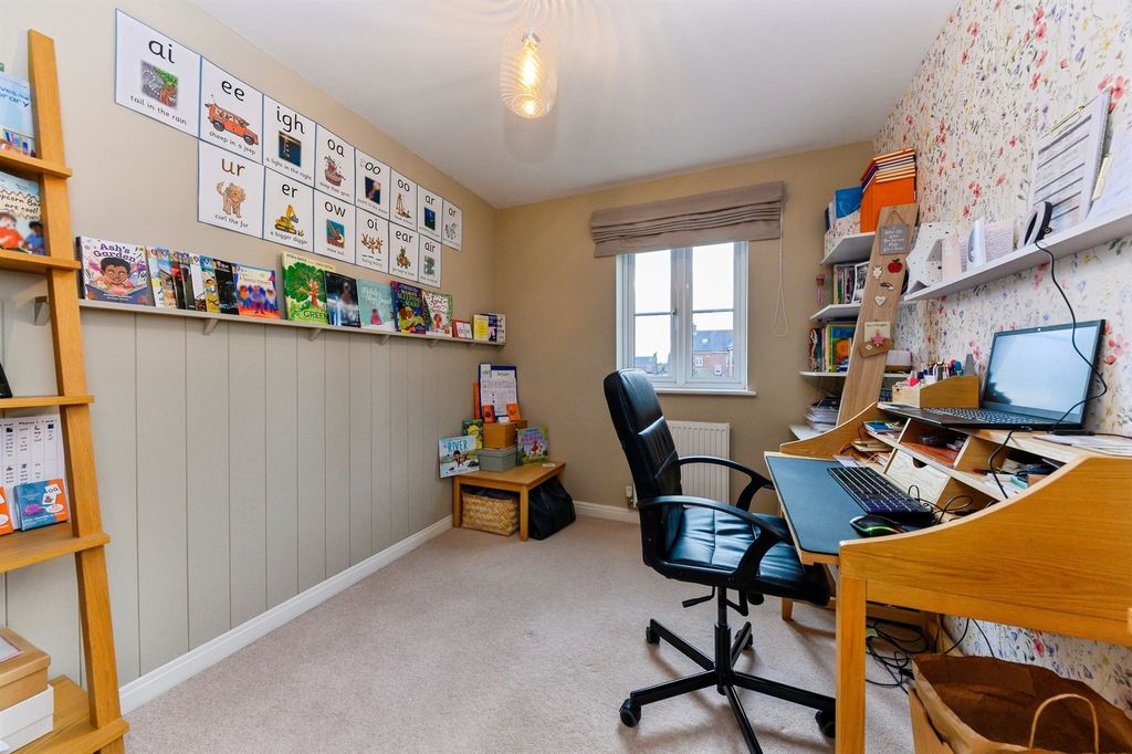 Additional image 14 of 5 bed detached house for saleLaughton Drive, Stamford PE9