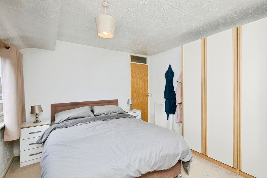 Additional image 15 of 3 bed detached house for saleLovatt Close, Stretton, Burton-On-Trent, Staffordshire DE13