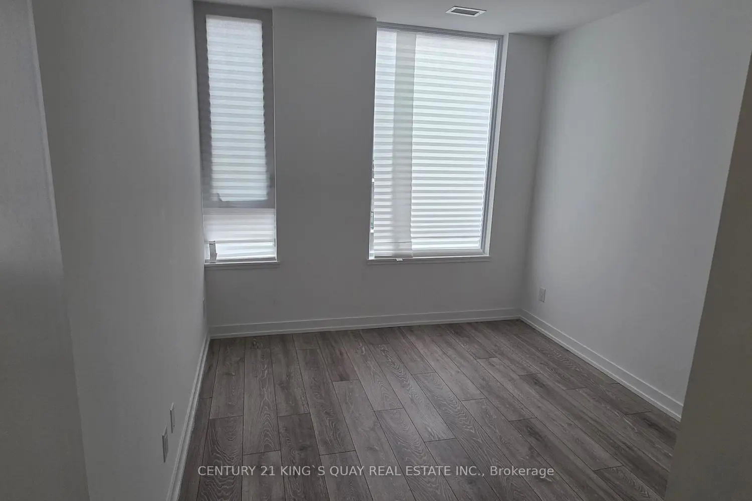 Additional image 12 of 3100 Keele Street 635