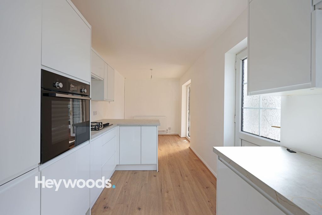 Additional image 4 of 3 bed detached house for saleRutherford Avenue, Newcastle ST5