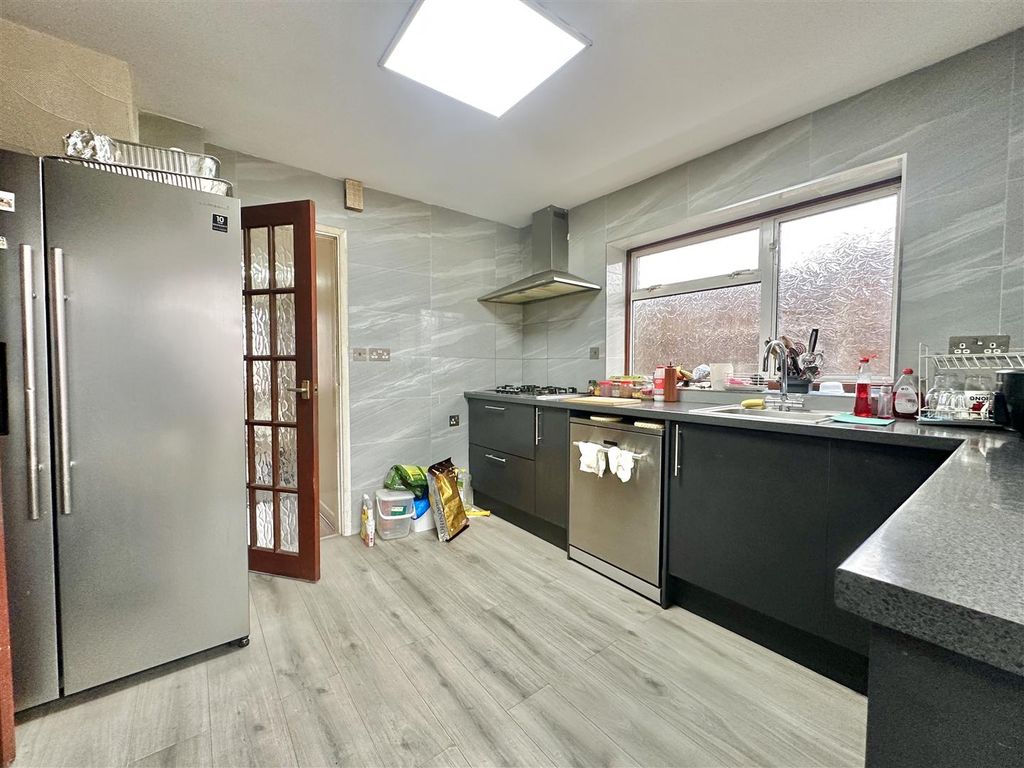 Additional image 13 of 4 bed semi-detached house for saleTrevino Drive, Rushey Mead, Leicester LE4