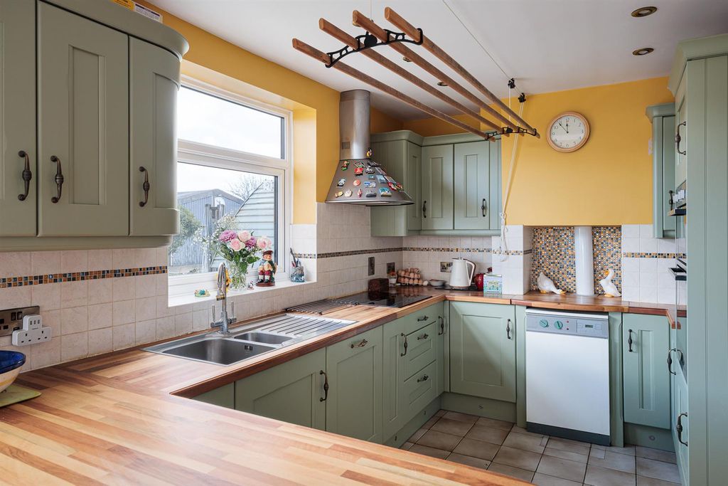 Additional image 9 of 5 bed detached house for saleGorsty Hill, Uttoxeter ST14