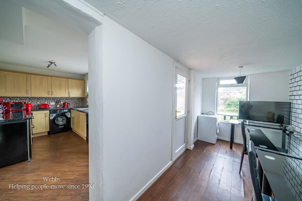 Additional image 12 of 2 bed semi-detached house for salePenderell Close, Featherstone, Wolverhampton WV10