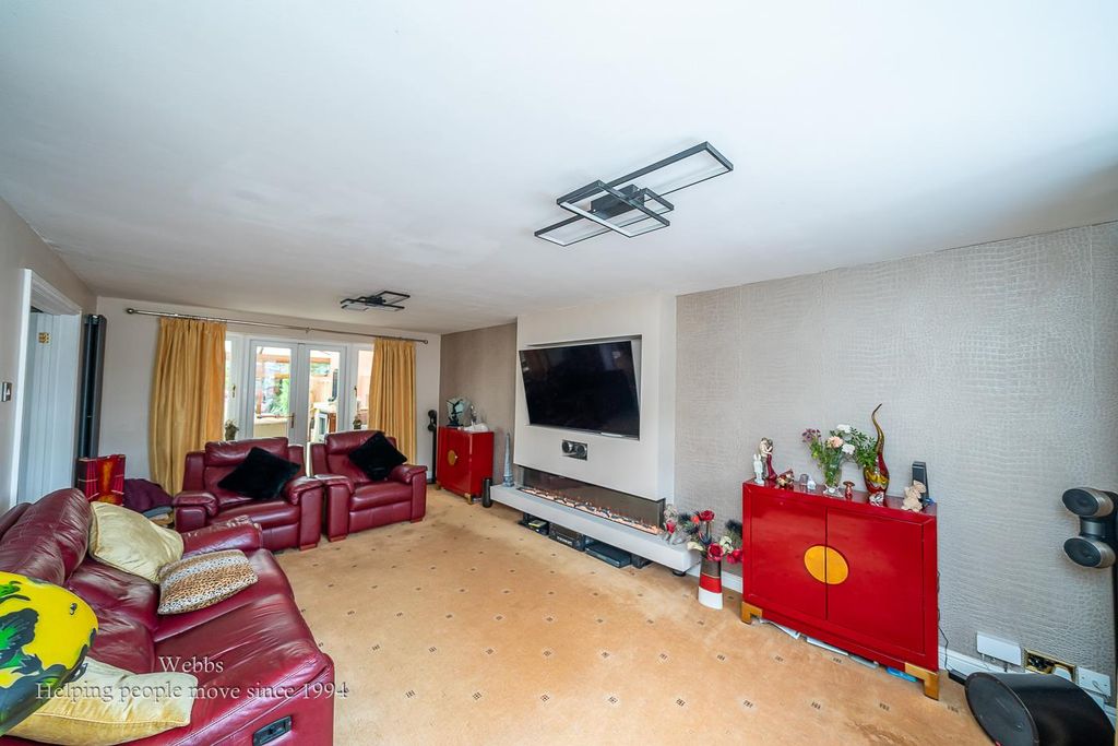 Additional image 13 of 4 bed detached house for salePool Close, Shareshill, Wolverhampton WV10