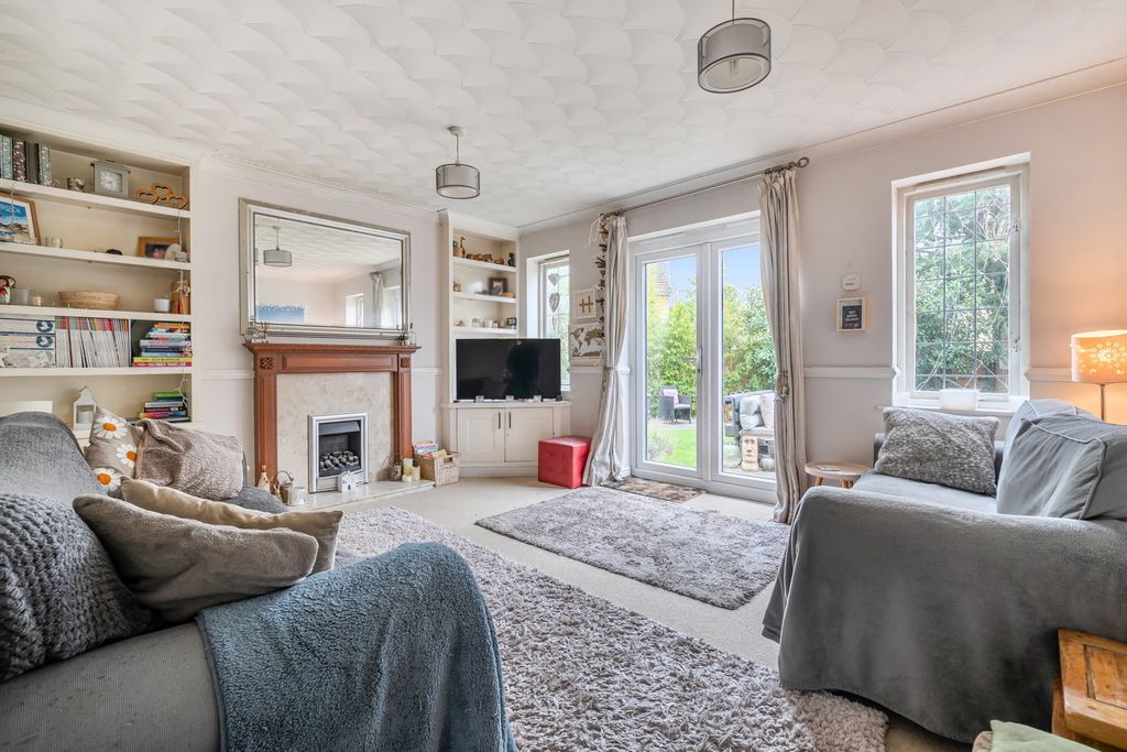Additional image 9 of 4 bed detached house for saleRiverside Drive, Monkton Park, Chippenham SN15