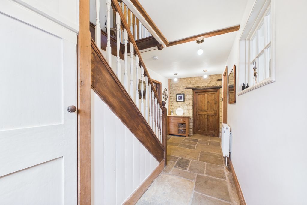 Additional image 3 of 3 bed cottage for saleMain Street, Belmesthorpe, Stamford, Lincolnshire PE9