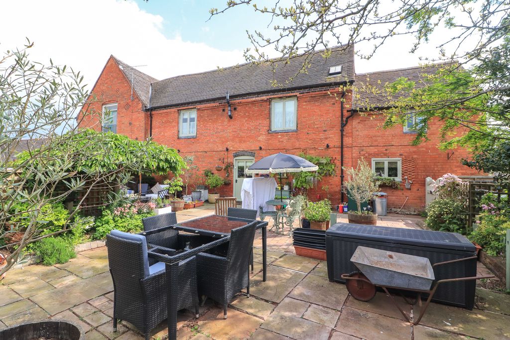 Additional image 29 of 3 bed barn conversion for saleWigginton, Tamworth B79