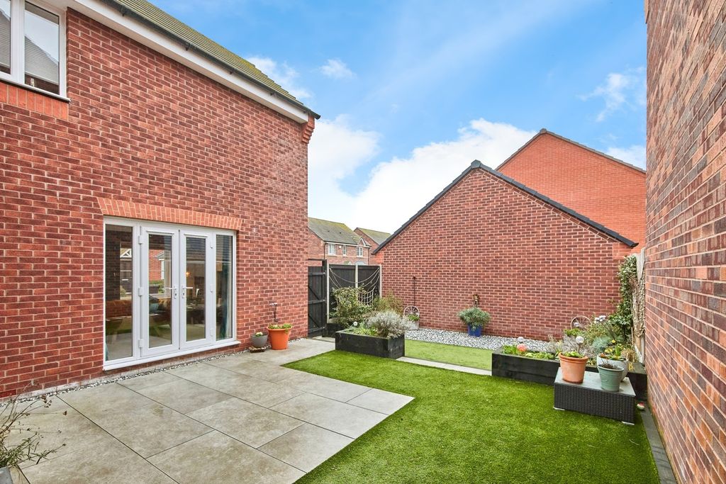 Additional image 18 of 3 bed detached house for saleBarley Road, Burton-On-Trent, Staffordshire DE13