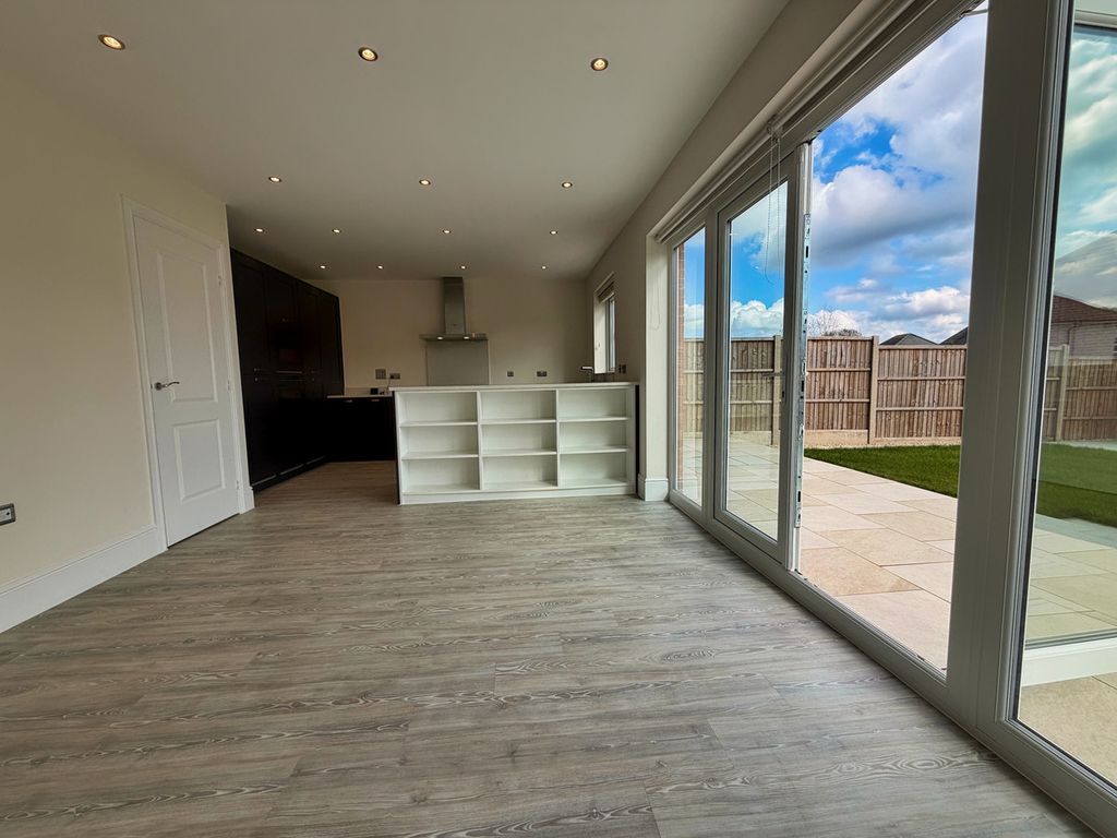 Additional image 7 of 5 bed detached house for saleAdbaston Close, Tamworth B77