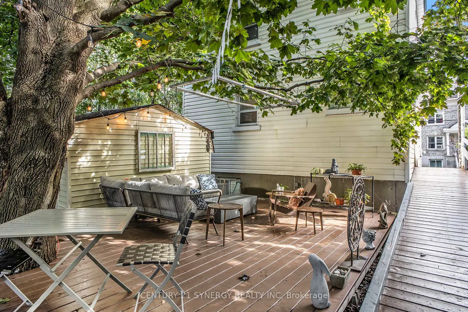 Additional image 3 of 327 Richelieu Avenue