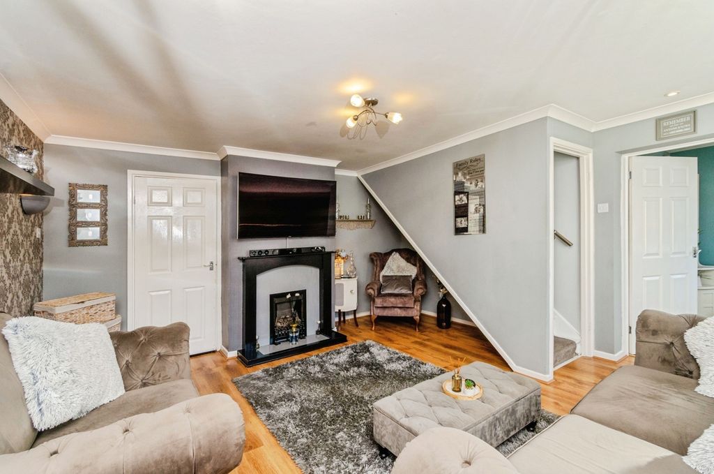 Additional image 3 of 3 bed semi-detached house for saleLeafdown Close, Hednesford, Cannock WS12