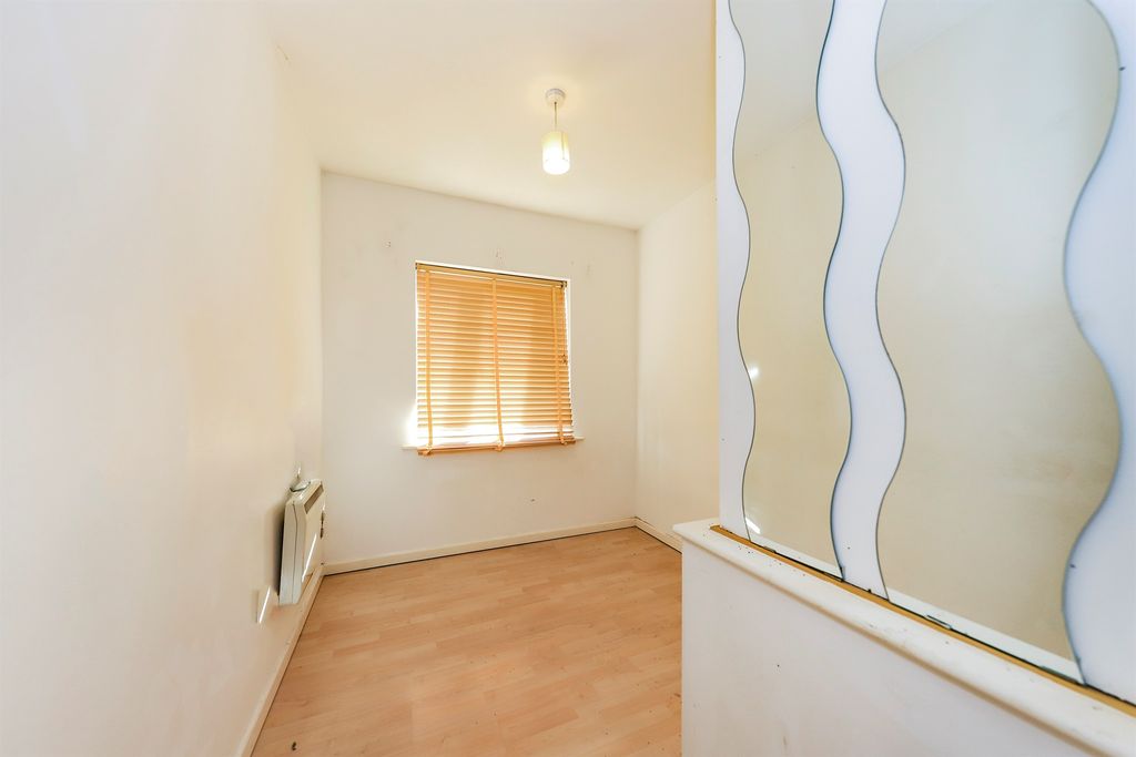 Additional image 6 of 2 bed flat for saleGrayling Walk, Wednesfield, Wolverhampton WV10