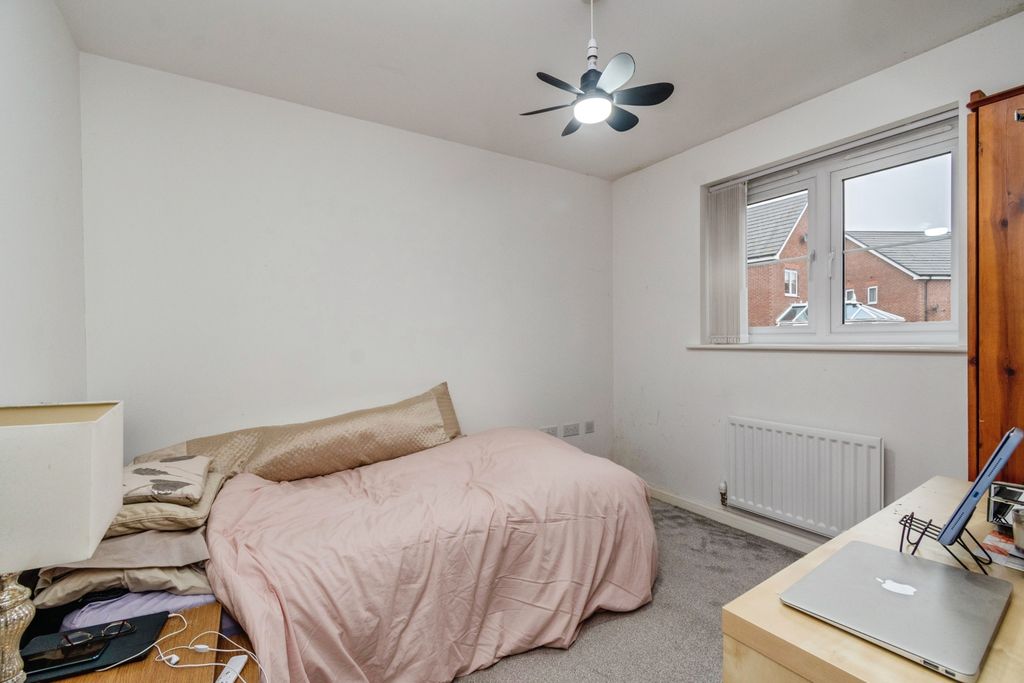 Additional image 8 of 2 bed detached bungalow for saleOak Tree Drive, Wolverhampton WV11