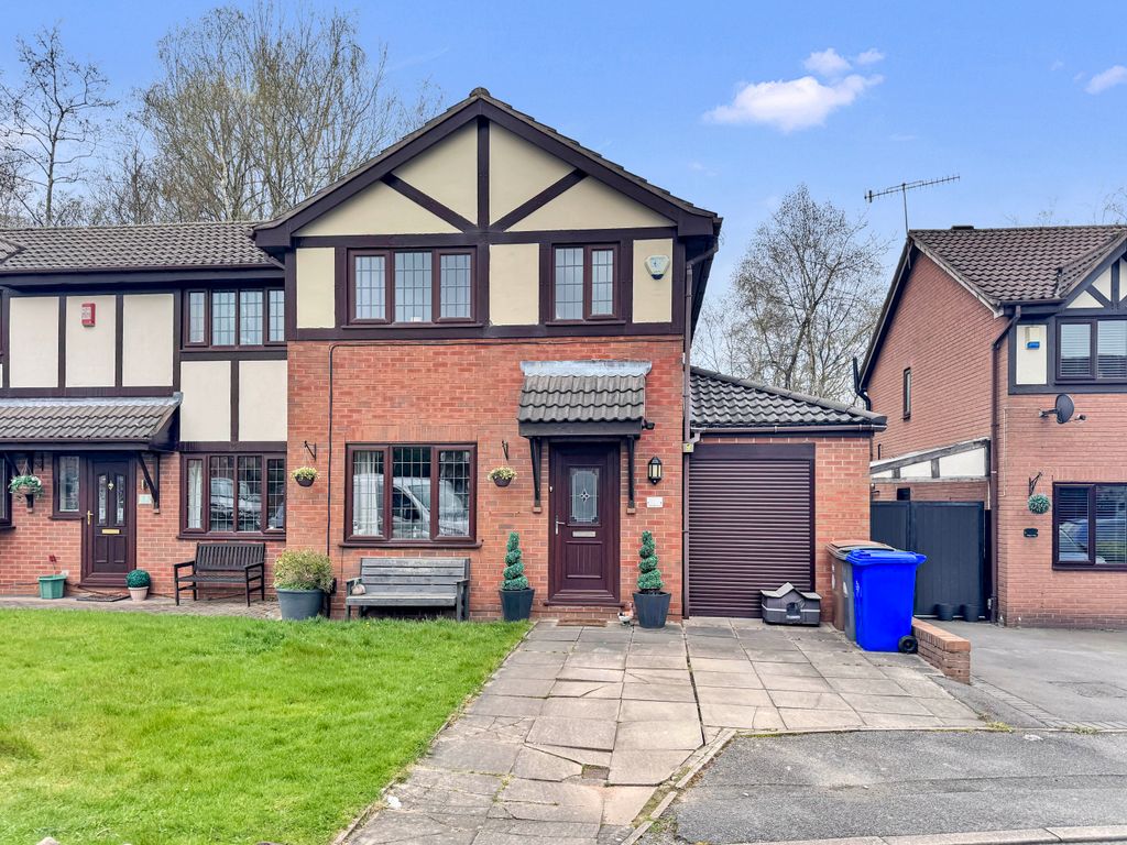 3 bed semi-detached house for saleMallard Way, Bradeley, Stoke-On-Trent ST6