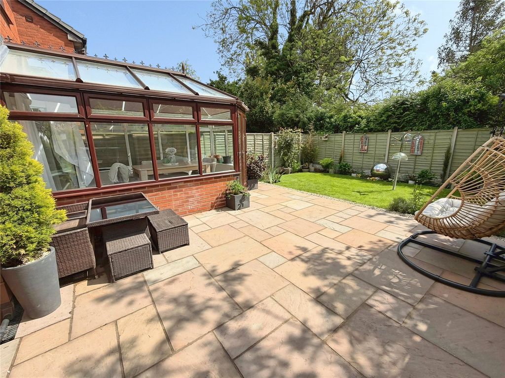 Additional image 14 of 3 bed link detached house for saleGoodwood Close, Stretton, Burton-On-Trent, Staffordshire DE13