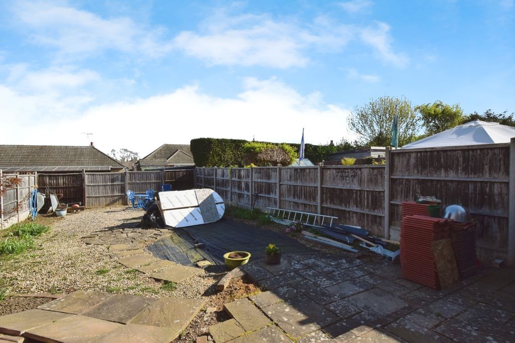 Additional image 12 of 3 bed semi-detached house for saleMere Road, Wigston, Leicestershire LE18