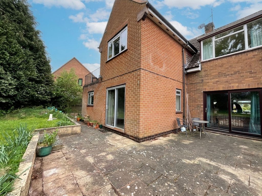 Additional image 33 of 4 bed semi-detached house for saleGreenfield Road, Stafford ST17
