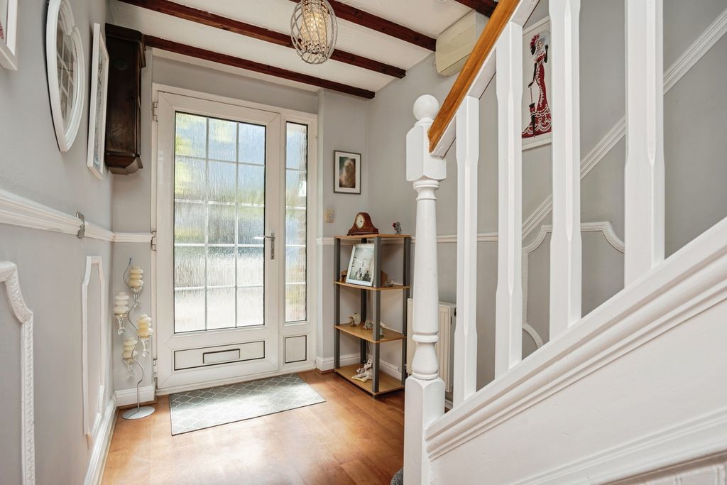 Additional image 6 of 3 bed semi-detached house for saleFrancis Drive, Loughborough, Leicestershire LE11