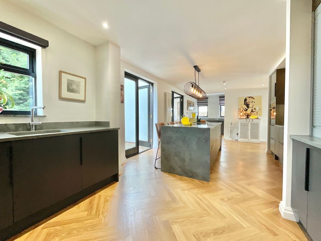 Additional image 10 of 4 bed detached house for saleFairview Villas, Baldwins Gate ST5