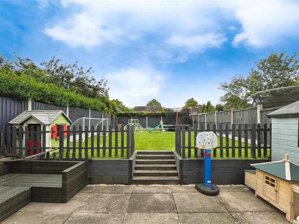 Additional image 19 of 3 bed property for saleKnype Way, Bradwell Newcastle Under Lyme, Staffordshire ST5