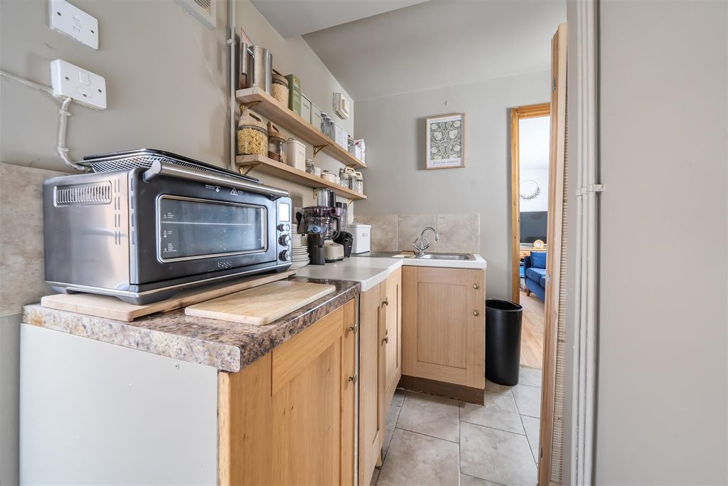 Additional image 9 of 5 bed detached house for saleBramble Drive, Chippenham SN15