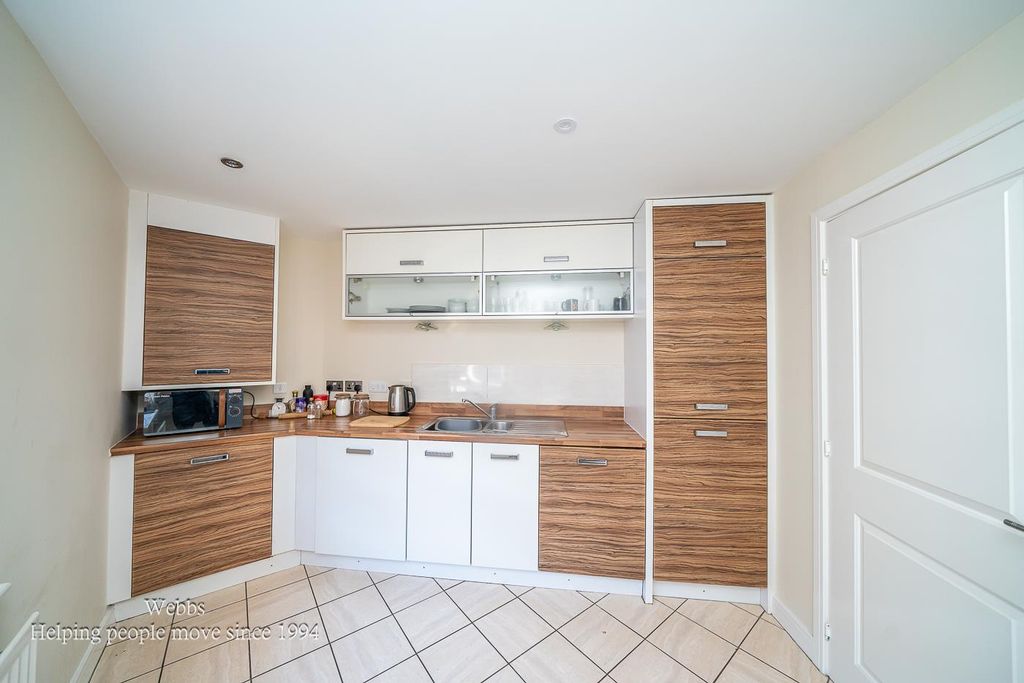Additional image 2 of 2 bed flat for saleStrawberry Lane, Lichfield WS14