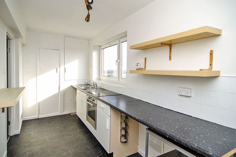 2 bed flat for saleRidware House, Lichfield WS13 photo 5