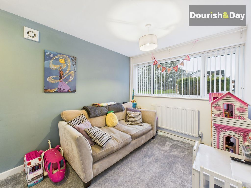 Additional image 6 of 4 bed detached house for saleDarnford Close, Parkside, Stafford ST16