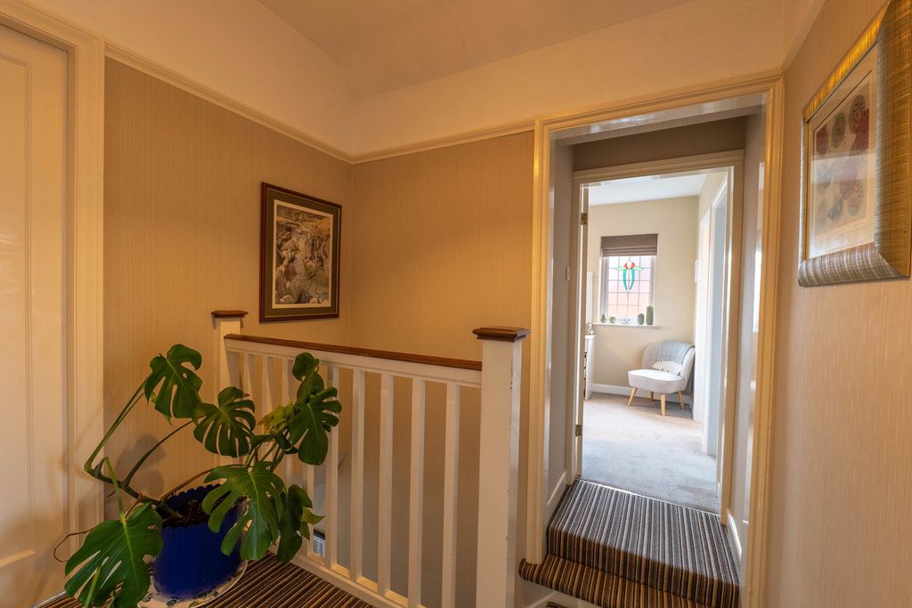 Additional image 14 of 4 bed semi-detached house for saleOakfield Avenue, Birstall, Leicester LE4