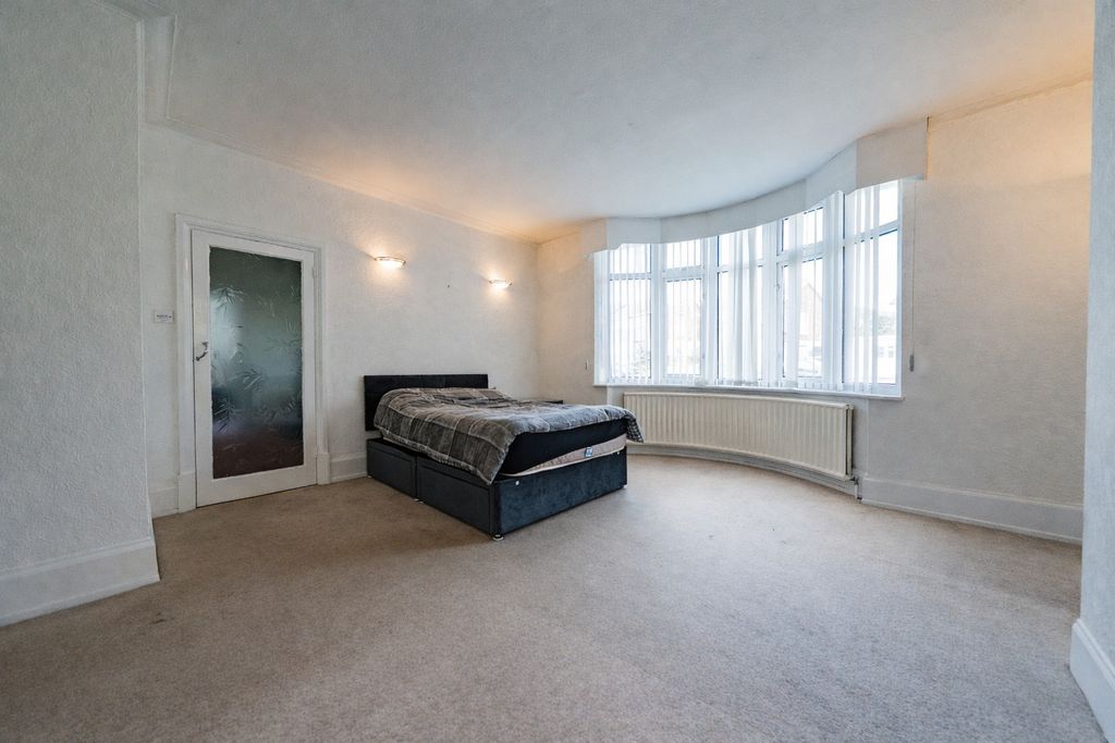 Additional image 10 of 4 bed detached bungalow for saleAbbots Road North, Humberstone, Leicestershire LE5