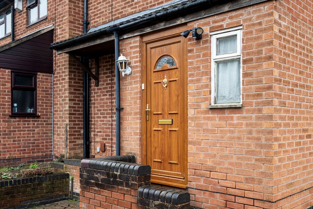 Additional image 3 of 2 bed end terrace house for saleBrocklesby Way, Leicester LE5