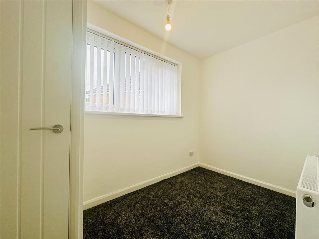 Additional image 9 of 4 bed semi-detached house for saleOliver Road, Northfields, Leicester LE4