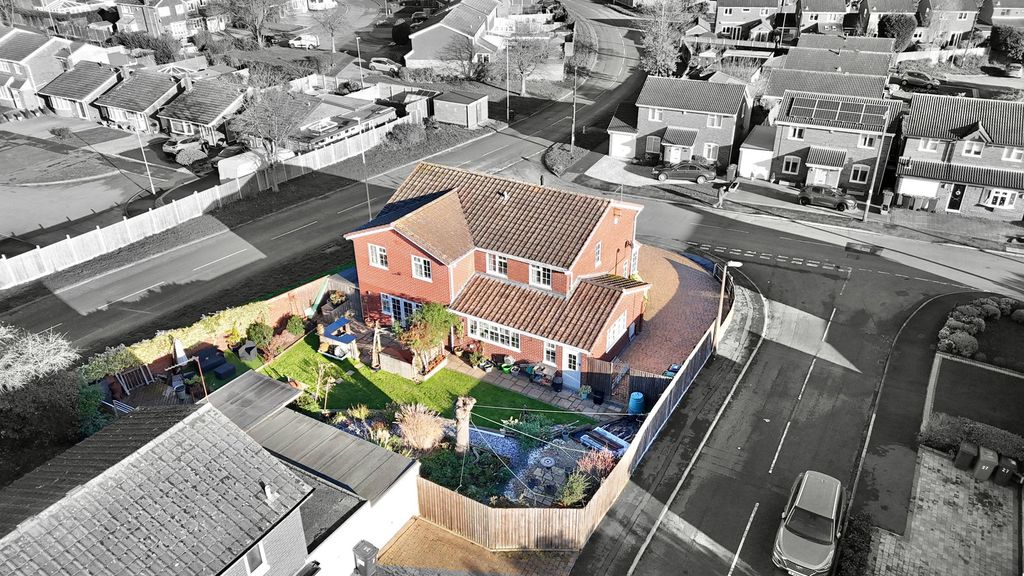 Additional image 2 of 4 bed detached house for saleMarlin, Dosthill, Tamworth B77