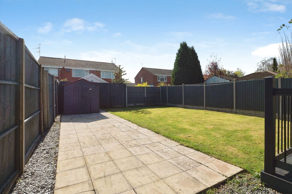 Additional image 7 of 3 bed semi-detached house for saleRaymond Avenue, Loughborough, Leicestershire LE11