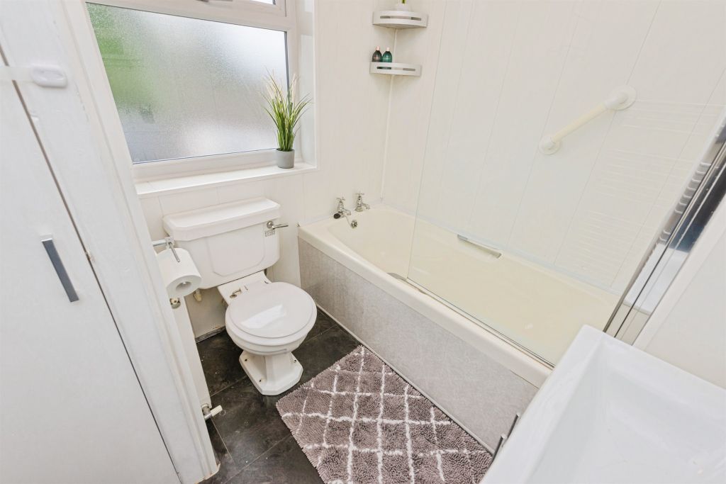 Additional image 9 of 3 bed semi-detached house for saleDormer Avenue, Tamworth B77