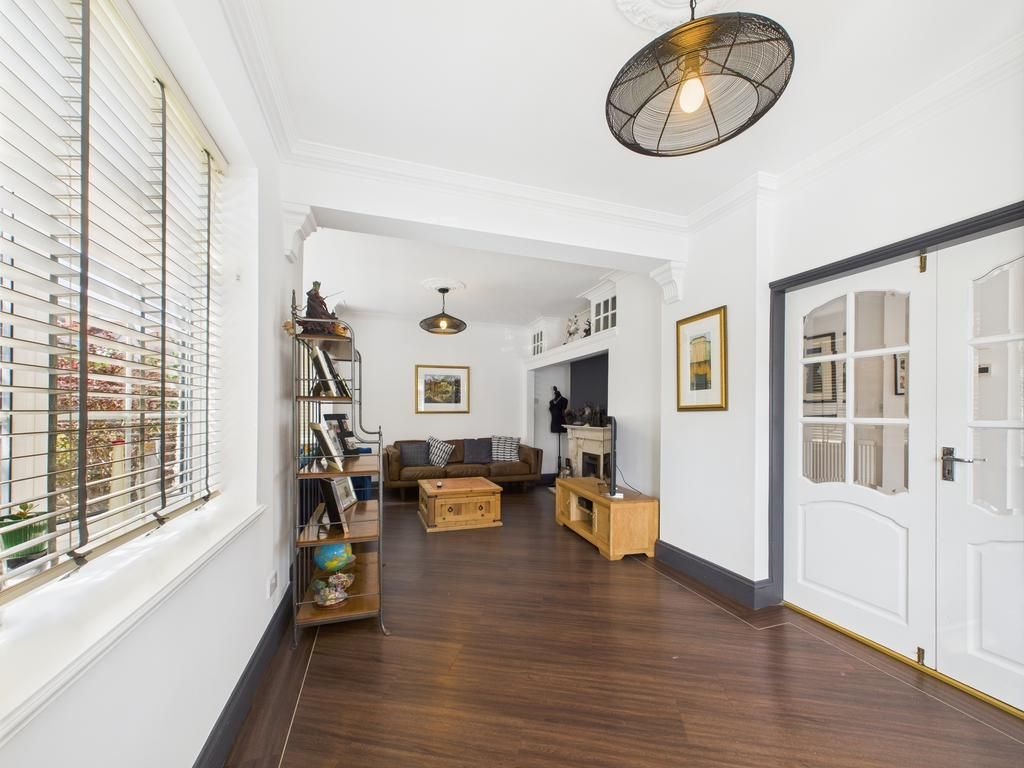 Additional image 8 of 5 bed semi-detached house for saleMeadhurst Road, Leicester LE3