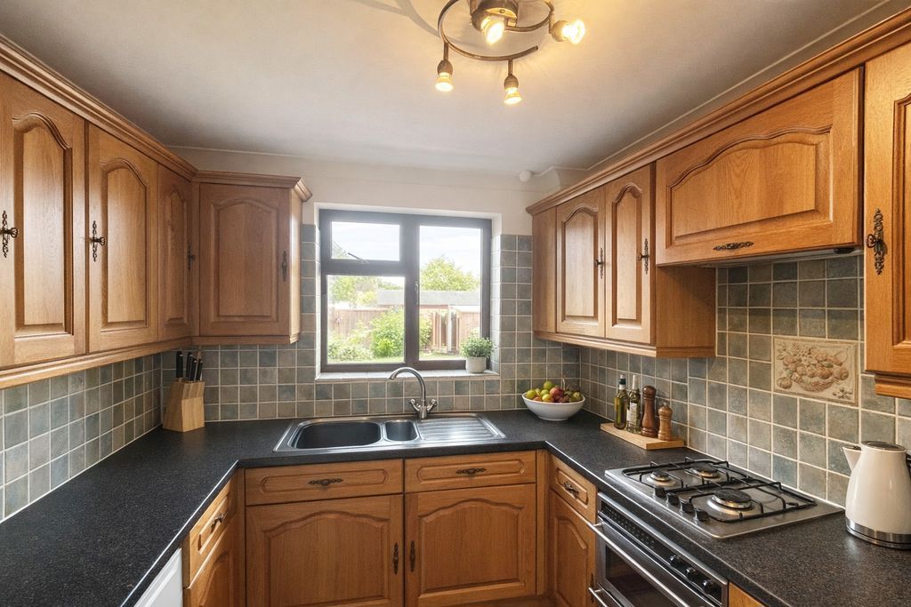 Additional image 4 of 4 bed detached house for saleTutbury Avenue, Wolverhampton WV6