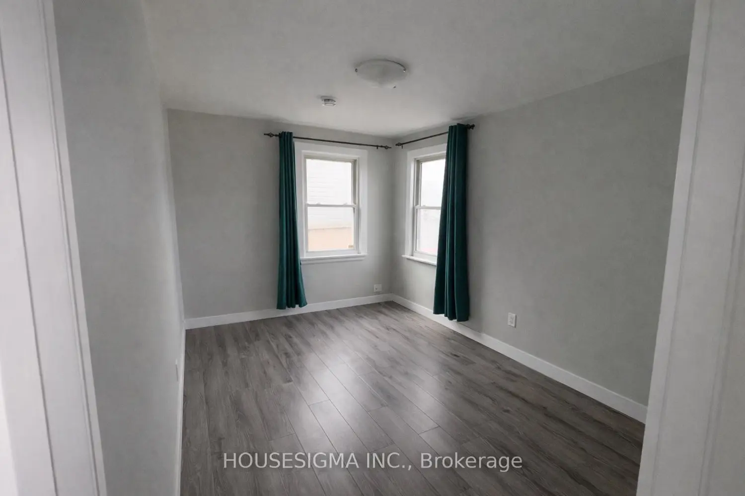 Additional image 4 of 1227 Trafalgar Street