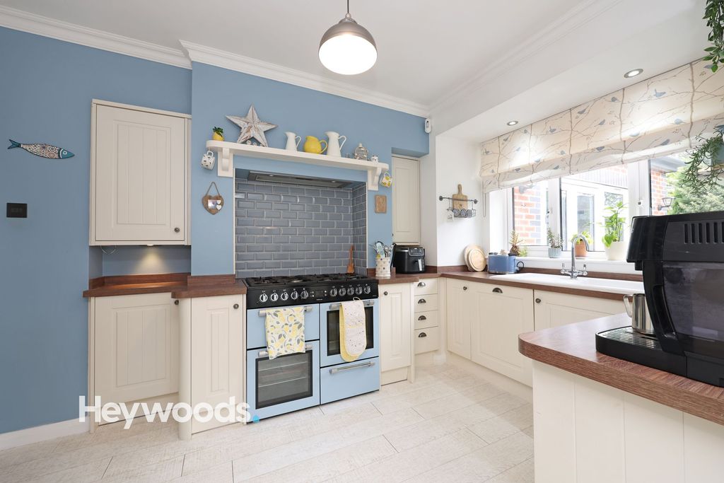 Additional image 3 of 3 bed semi-detached house for saleGranville Avenue, Newcastle ST5