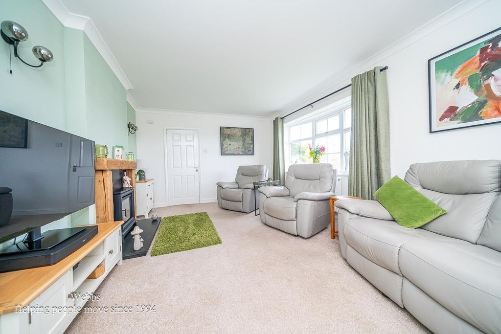 Additional image 5 of 3 bed detached bungalow for saleLichfield Drive, Great Haywood, Stafford ST18