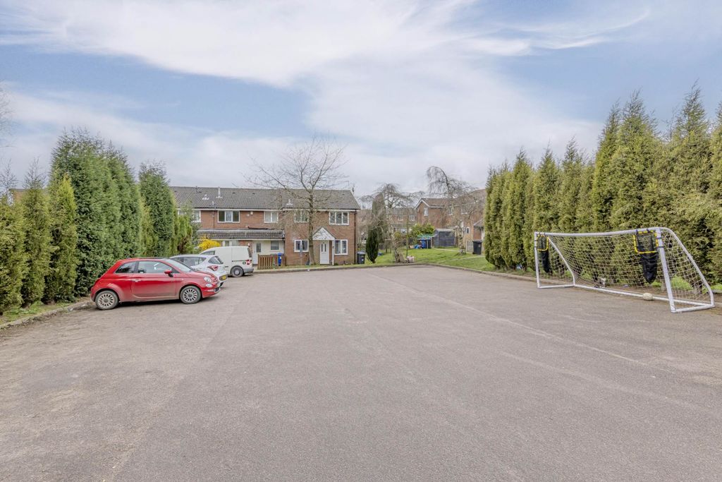 Additional image 14 of 2 bed town house for saleWinterside Close, Newcastle Under Lyme ST5