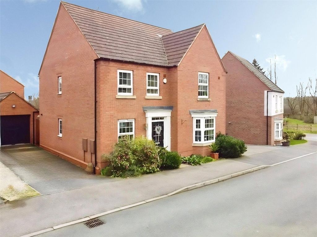 4 bed detached house for saleSunloch Close, Burbage, Hinckley, Leicestershire LE10
