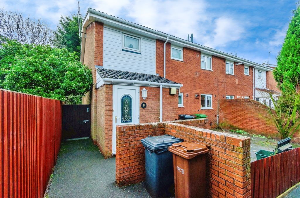 Additional image 3 of 3 bed maisonette for saleHambledon Close, Wolverhampton WV9