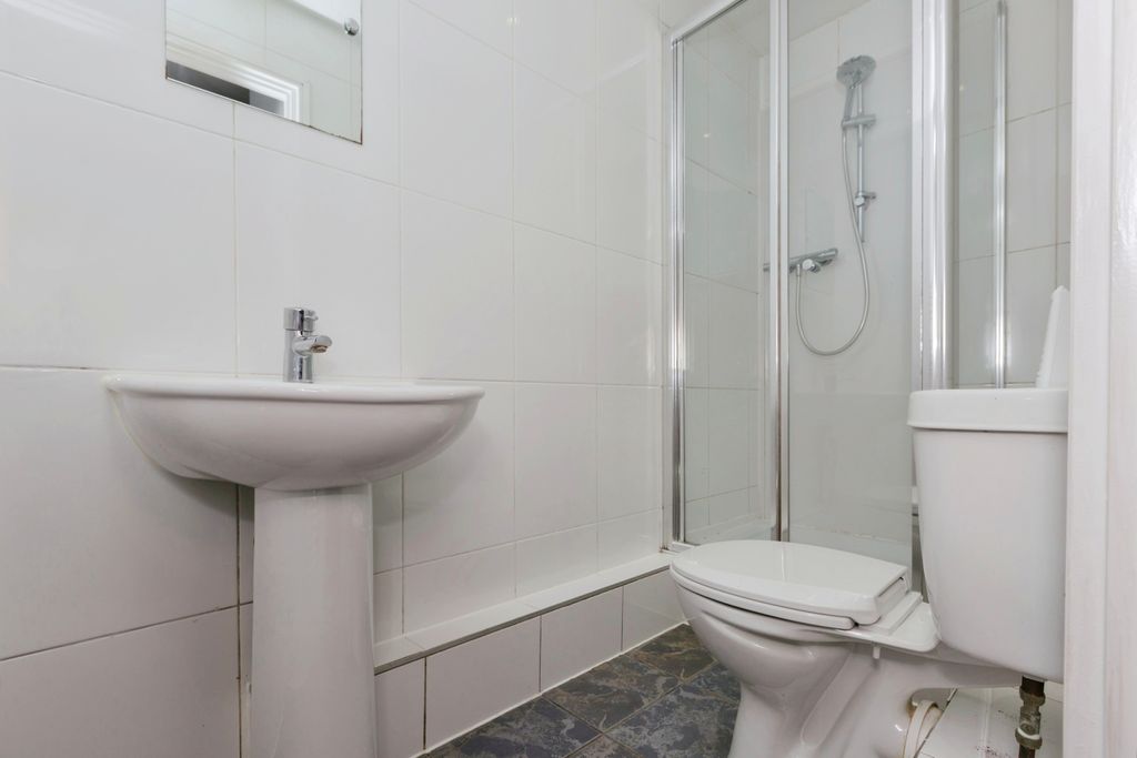 Additional image 6 of 2 bed flat for saleWimbledon Street, Leicester, Leicestershire LE1