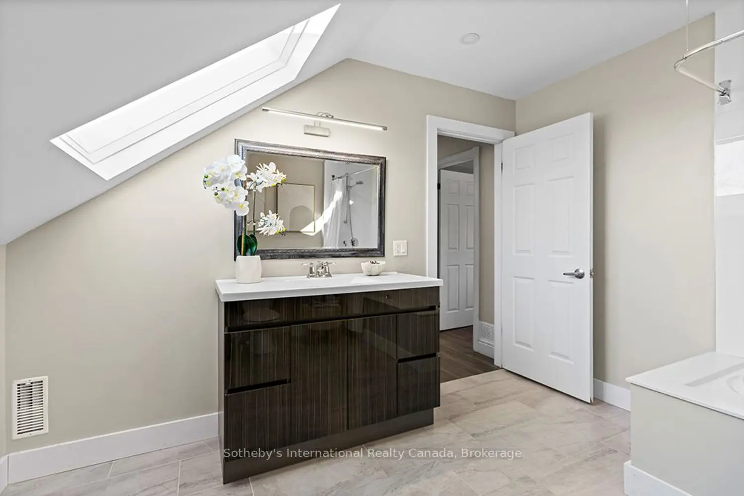 Additional image 13 of 196 Ninth Street